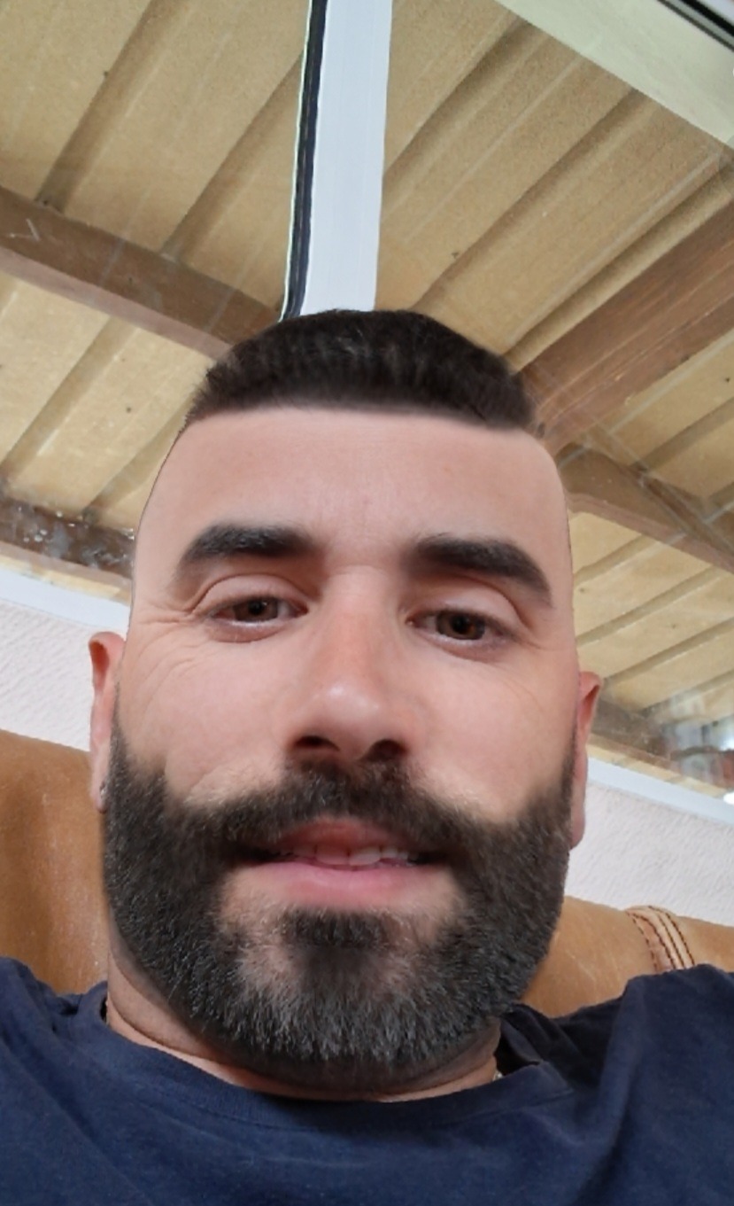 Profilo di Saifedine