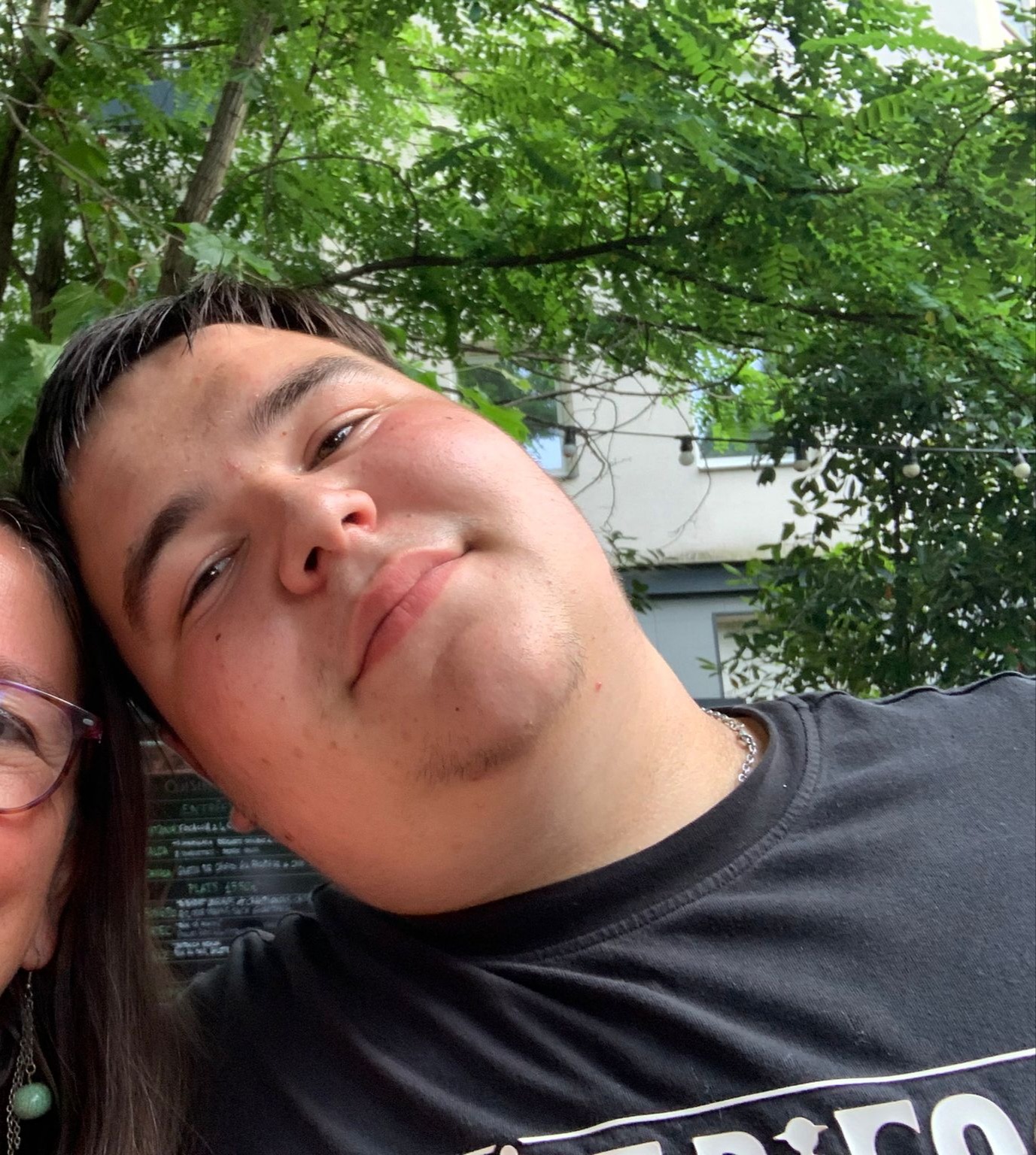 Profilo di Charles-pierre