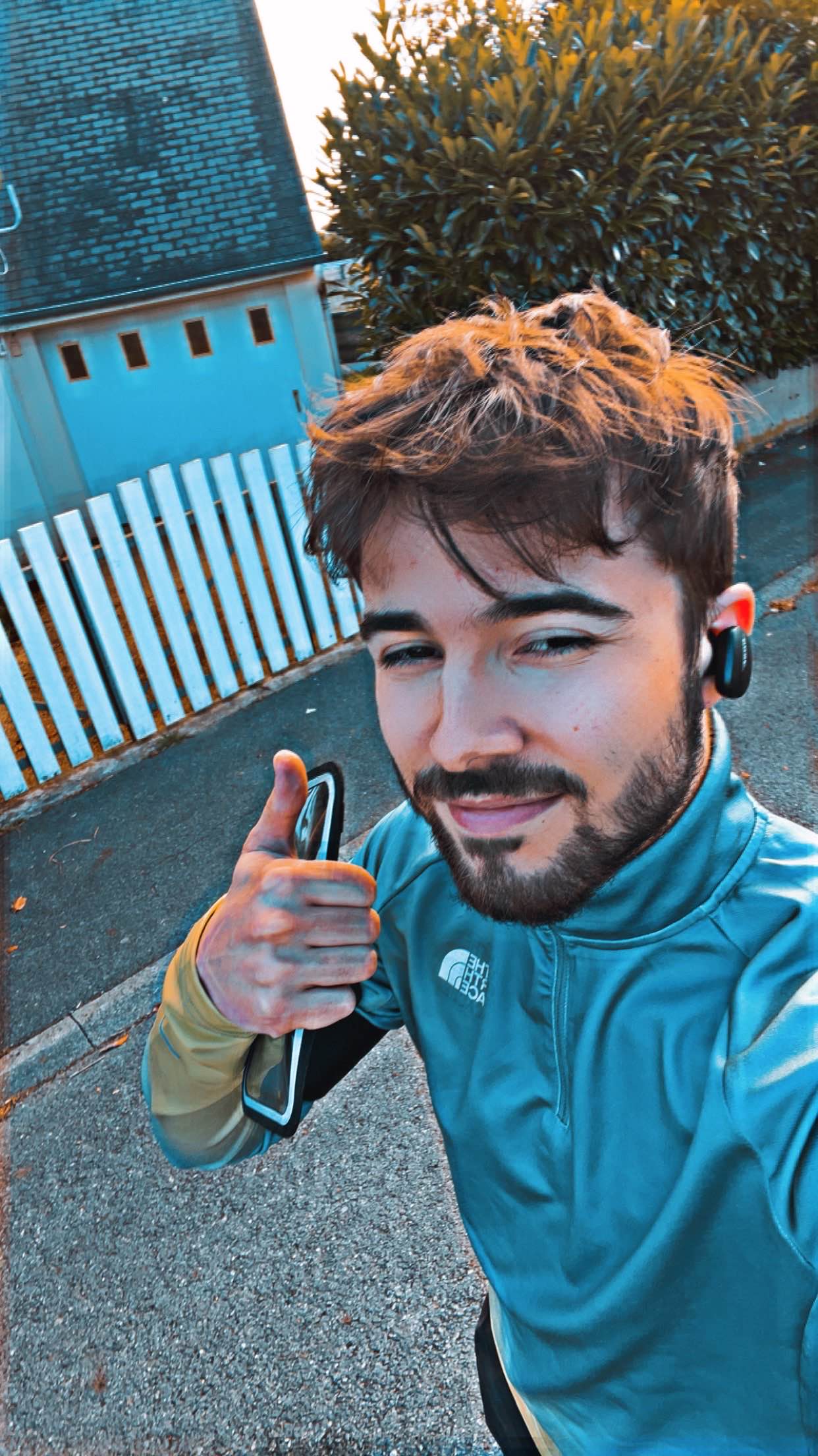 Profilo di Charles-alban