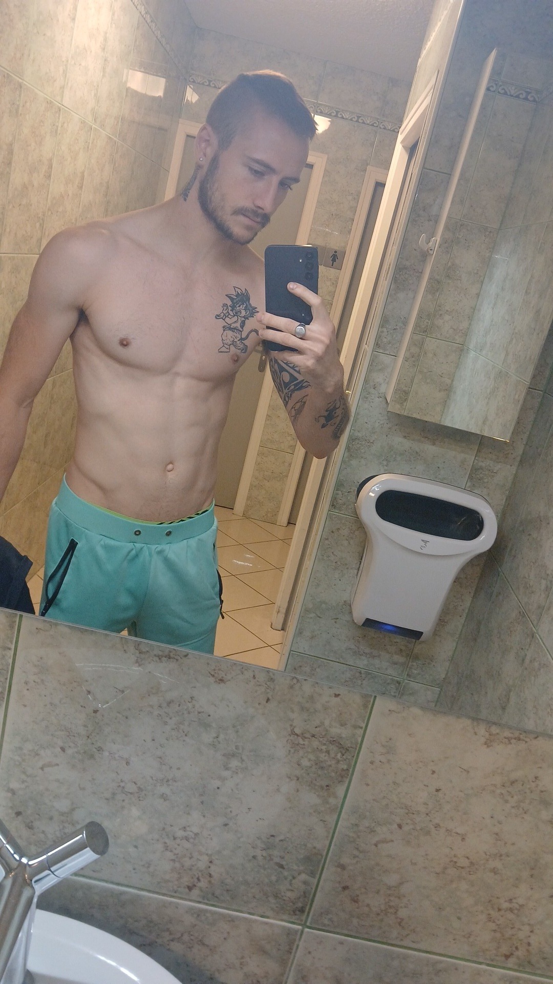 Profilo di Pierre-jerome